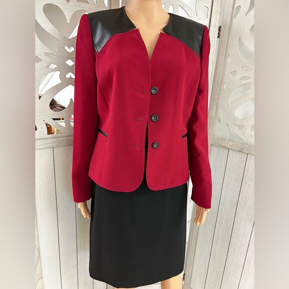 Tahari Red & Black Skirt Jacket Suit Set Size 10
